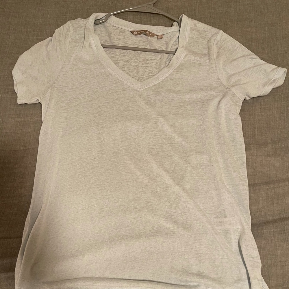 Athelta flowey t-shirt